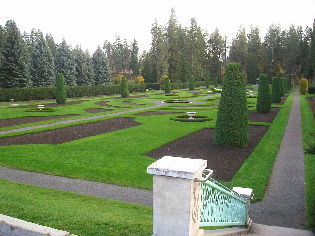 The formal Duncan Garden.