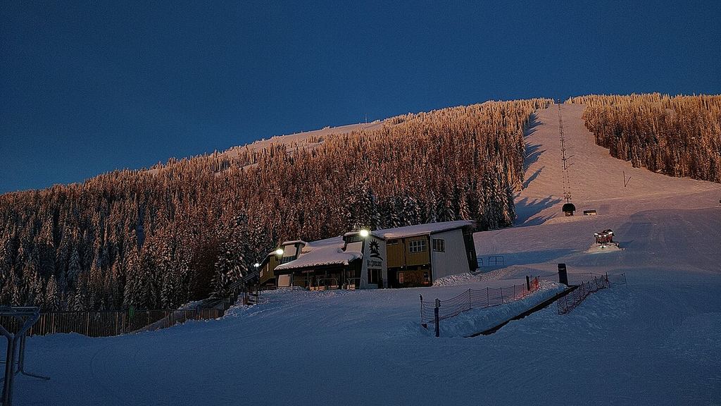 The lodge at the Mount Spokane ski area base.